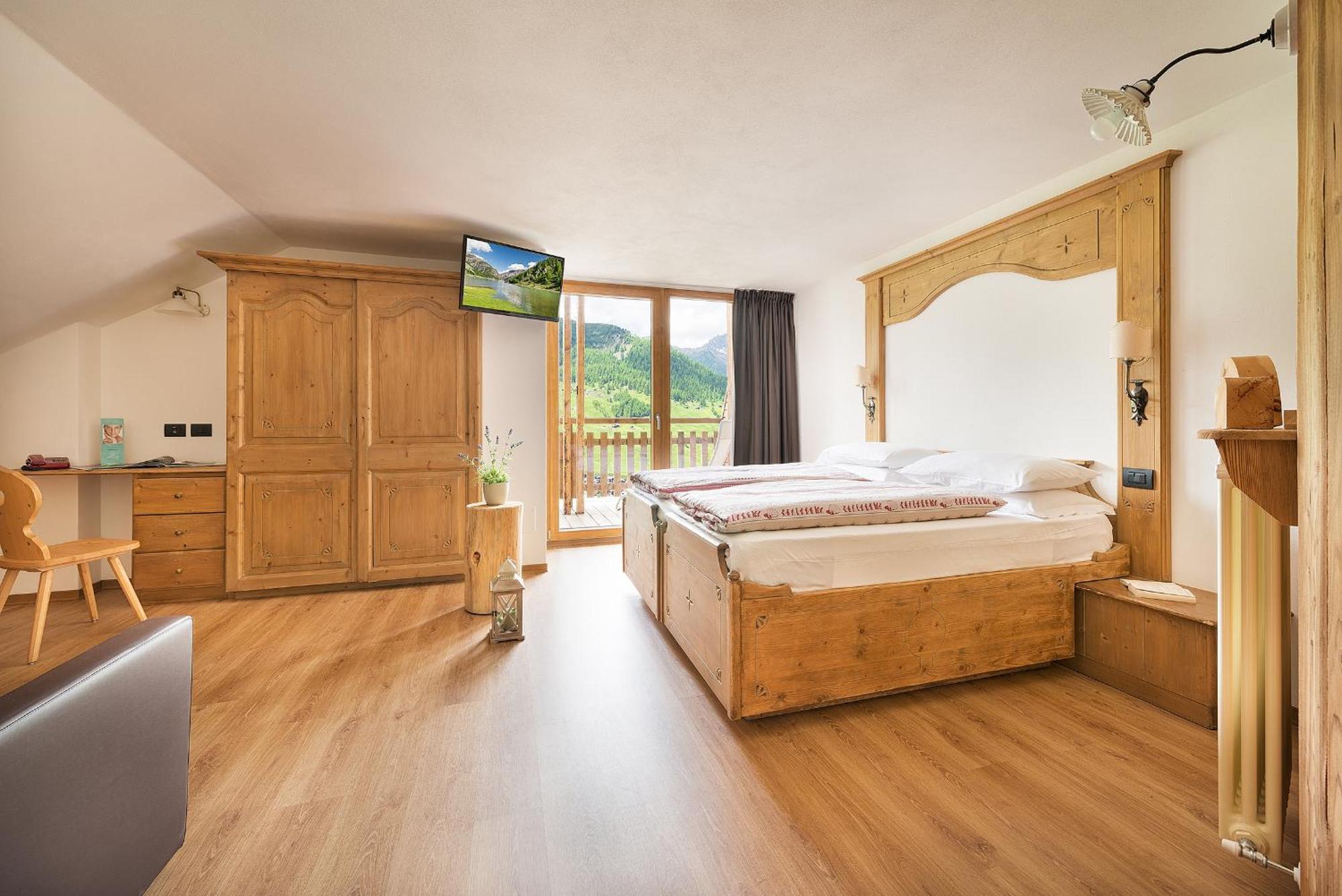 Alpen Bivio Hotel 4*